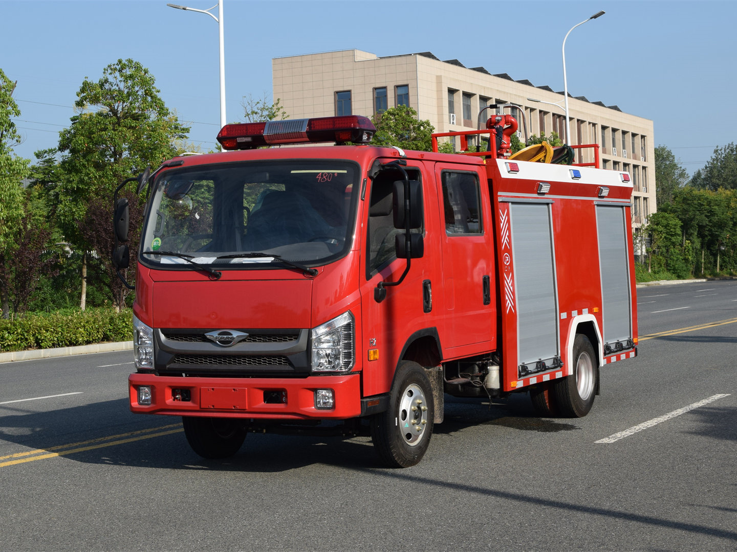 2吨福田领航泡沫消防车